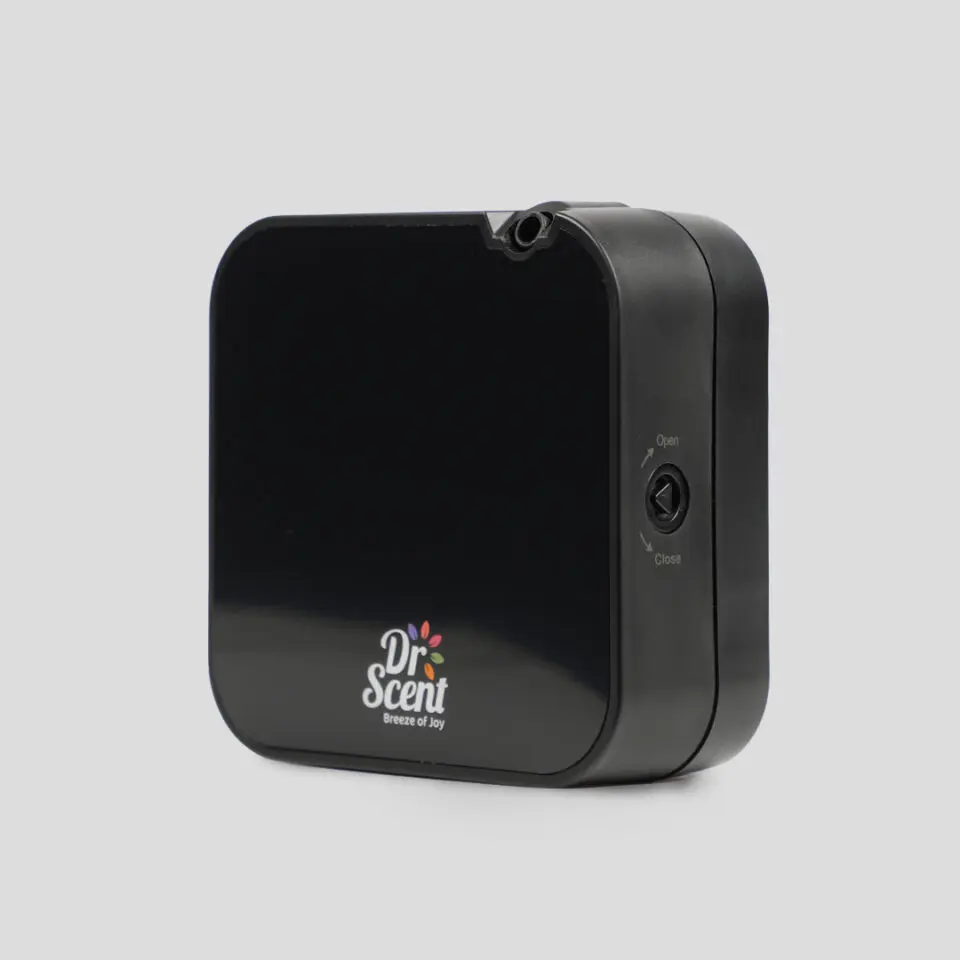 Dr Mini Diffuser – sleek, compact scent diffuser designed for home or office use, delivering consistent fragrance with advanced technology